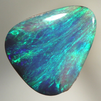 SOLID SEMI BLACK OPAL Bright crispy colours moving always